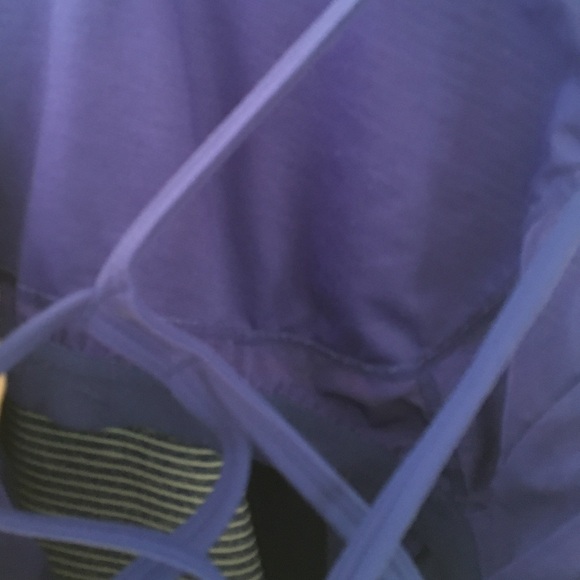 🫦Last Chance Before Donating
5/$20 2/$15 Tuff Athletics Yoga Workout Tank Top - Picture 3 of 4